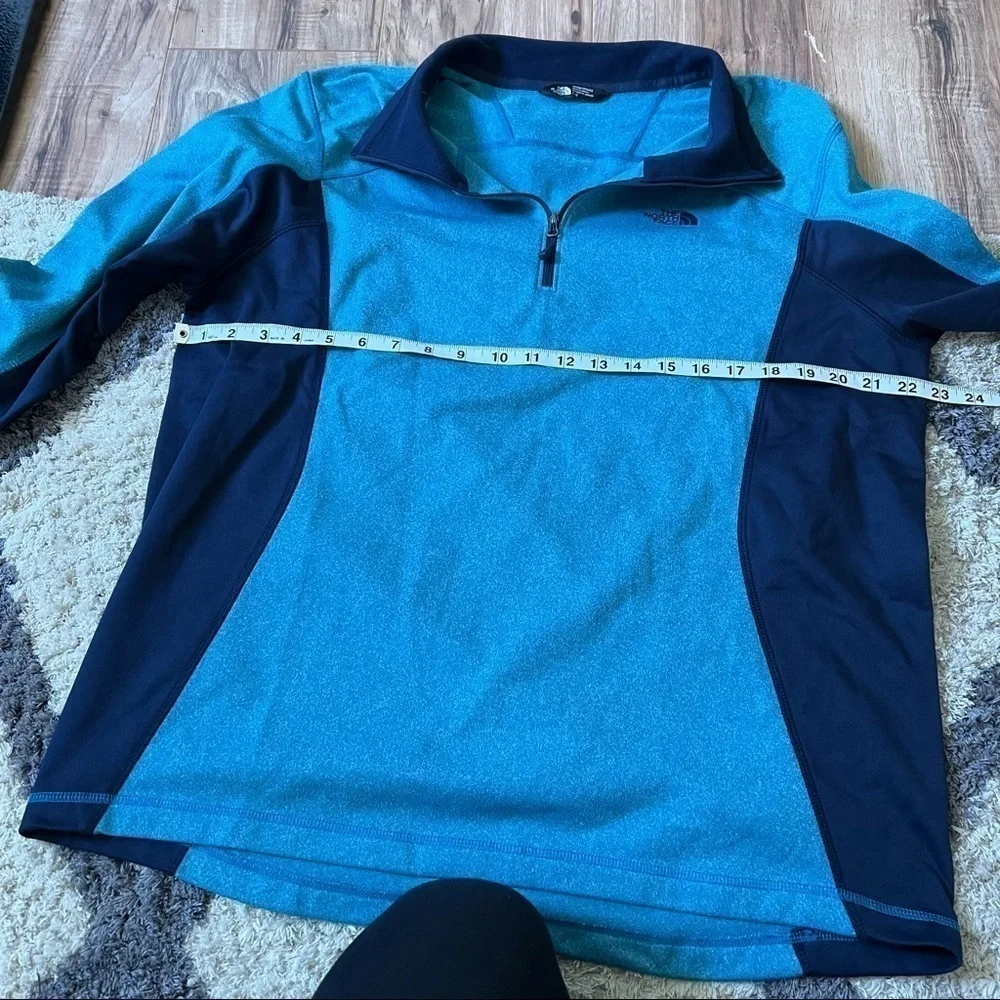 The North Face Fleece Quarter Zip Sweatshirt